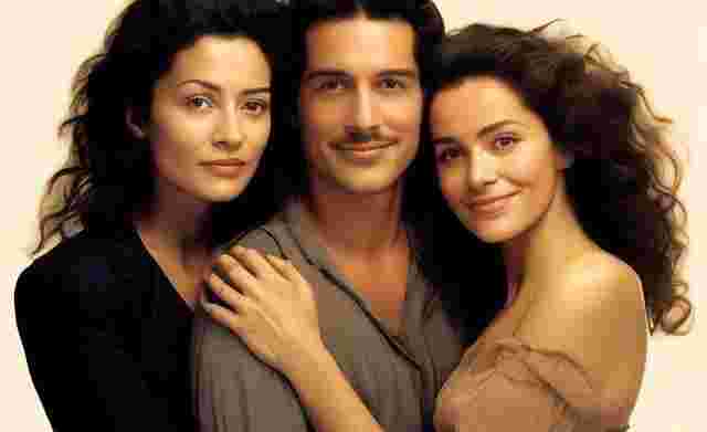 11月25日《QQ飞车》手游幻影战神和恶魔骑士性能特性对比点评　《QQ飞车》手游幻影战神厉害吗